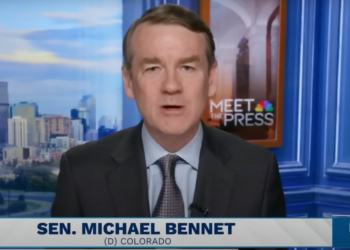 Democratic Senator Rips Intelligence Chiefs, Accuses Them Of Lying To Congress