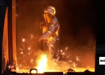 EU to curb steel imports in bid to protect industry