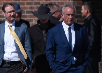 Kennedy Calls for States to Ban Fluoridated Drinking Water