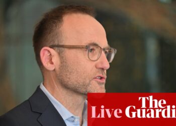 Election 2025 live: Bandt says world being ‘burned down by powerful men’ and it’s time for Australia to ‘detach’ from Trump’s America | Australian politics