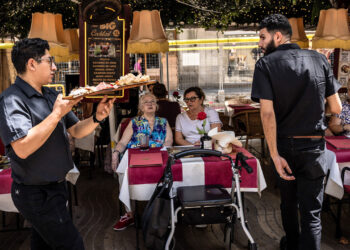 Spanish business thrives while bigger European economies stall