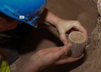 3,000-Year-Old Necropolis Unearthed in Abu Dhabi