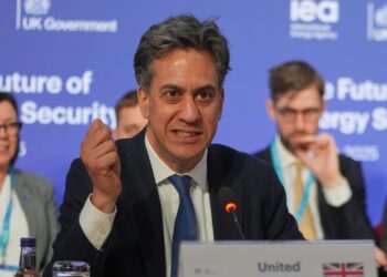 ‘Bring on the fight’ over net zero, energy secretary Ed Miliband tells critics | Science, Climate & Tech News