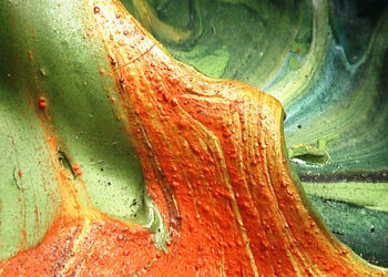 Old oil paintings are suffering from chemical “acne”