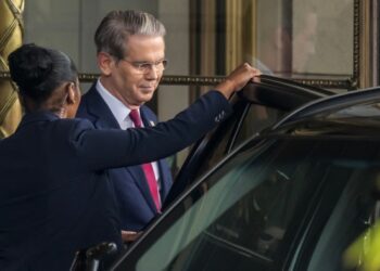 China and US kick off high-stakes trade talks in Geneva