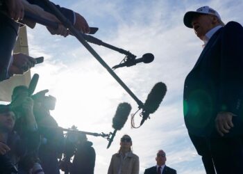 Donald Trump says he will postpone 50% tariffs on EU until July | World News