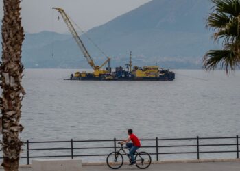 Recovery of sunken Bayesian superyacht begins off coast of Italy | World News