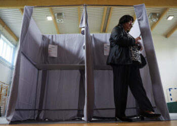 Poland high-stakes presidential vote puts EU role in balance