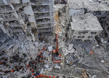 Israel And Iran Launch Strikes A Week Into The War As New Diplomatic Effort Takes Shape