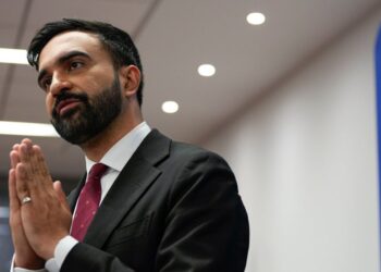 Two Major NYC Unions Drop Andrew Cuomo To Endorse Zohran Mamdani