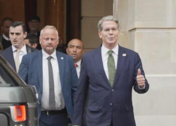 US, Chinese officials meet in London for Day 2 of trade negotiations