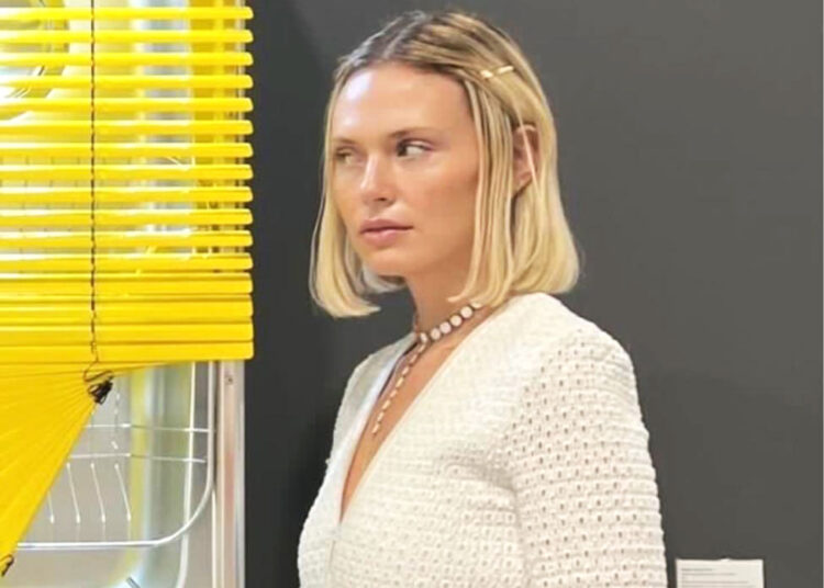 Jerry Gogosian to Wind Down Popular Art World Instagram