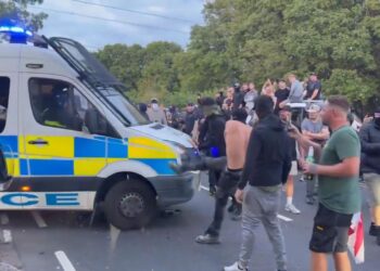 Essex Police say Nigel Farage claims about migrant hotel protest are ‘categorically wrong’ | Politics News