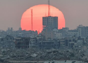 Trump warns Hamas – and claims Israel has agreed to 60-day ceasefire in Gaza | World News