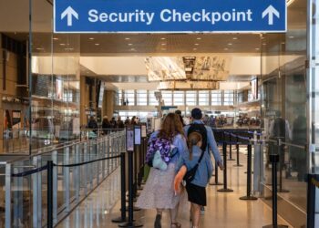 Border Patrol Is Searching Phones: What Travelers Should Know