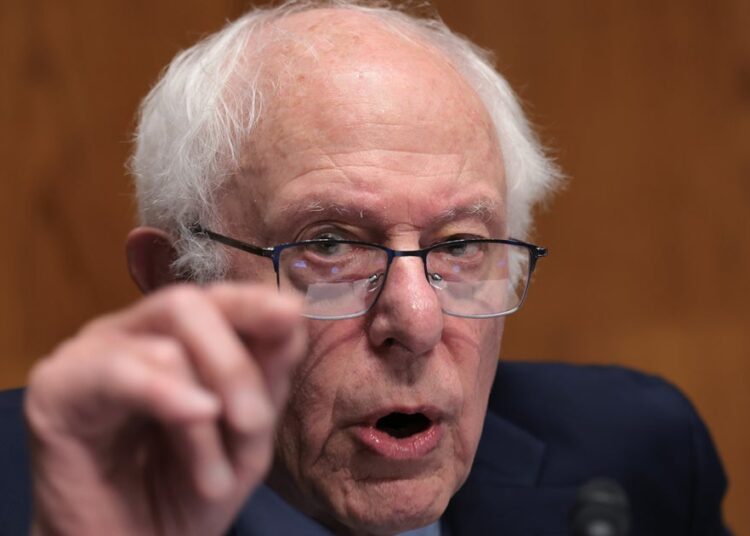 Sanders Says Harris Campaign Prioritized Billionaires Over Working People