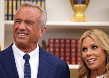 Cheryl Hines Is Asked About Marriage To RFK Jr. And His Alleged Sexting Scandal