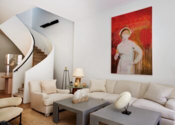 Barbara Gladstone’s Chelsea Townhouse in NYC Sells for $13.1 M.