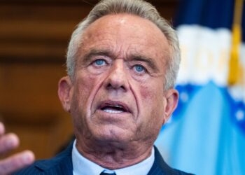 More Than 1,000 Health Workers Demand RFK Jr.’s Resignation