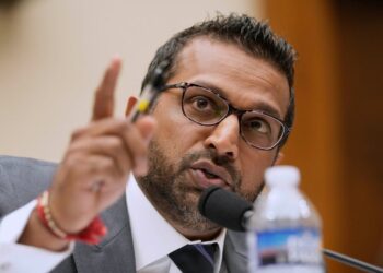 FBI Fires Agents Pictured Kneeling During 2020 Racial Justice Protest: AP