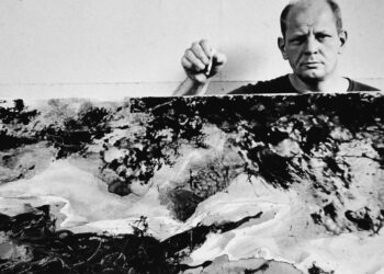 Jackson Pollock Masterpiece Found to Contain Extinct Manganese Blue