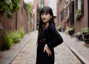 The Bestselling Author Who Doesn’t Believe in Heaven, Hell or Writing Rituals