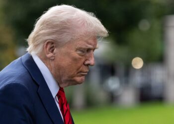 Trump Sets Off For The Mideast To Mark A Ceasefire Deal And Urge Arab Leaders To Seize The Moment