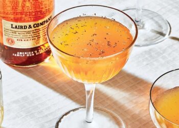 Cold Weather and Apples Were Two Things the American Colonies Had. Industrious Scottish Immigrants Turned Them Into a Favorite Spirit