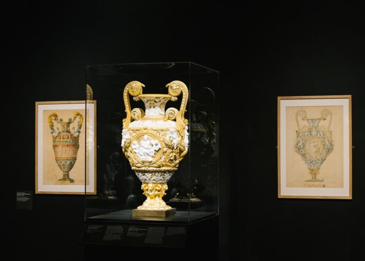 ‘Sèvres Extraordinaire! Sculpture From 1740 Until Today’ Review: French Ceramic Splendor