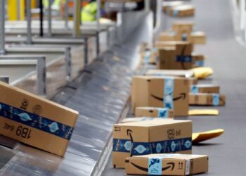 Uncertainty for UK workers as Amazon to cut 14,000 jobs globally | Money News
