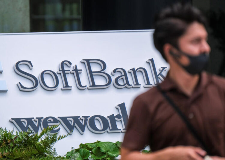 Asian tech stocks tumble as strong Nvidia results fail to ease AI bubble jitters