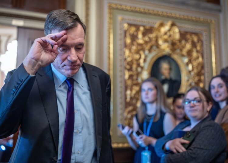 Democrats Not Ready To Cave As Government Shutdown Drags On