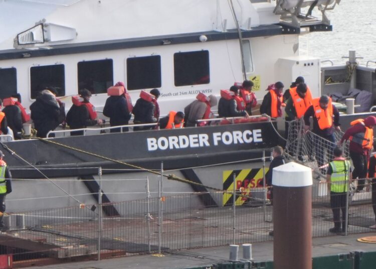 Home Secretary Shabana Mahmood threatens Trump-style visa ban on three countries as part of radical asylum reforms | UK News