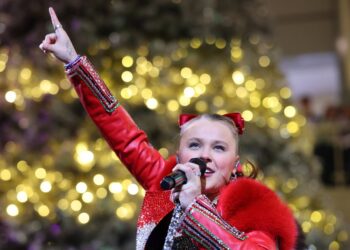 JoJo Siwa Explains Why She Ended Up In Emergency Room
