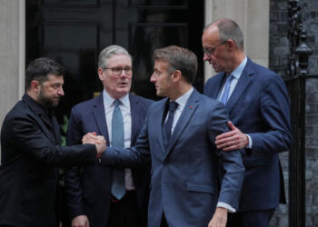 Live: Ukraine gives revised peace plan to US, readies for more talks with allies