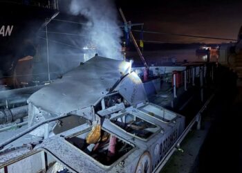 Russia ‘downs seven Storm Shadow missiles’ – as Zelenskyy set for Trump meeting on Sunday | World News