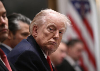 Trump threatens new tariffs on countries supplying Cuba with oil