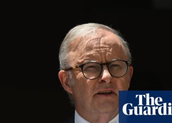 PM recalls parliament to fast-track hate speech and gun laws in wake of Bondi terror attack | Bondi beach terror attack