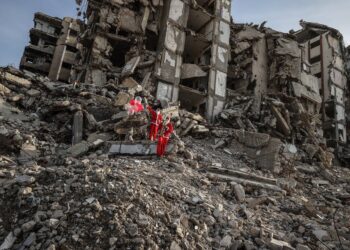 Israel Says It Will Halt Operations Of Several Humanitarian Organizations In Gaza Starting In 2026