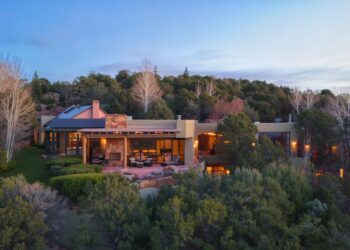 Gene Hackman’s Santa Fe Home Lists for $6.25 Million