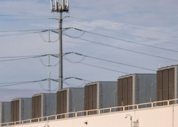 Trump and Mid-Atlantic governors want tech companies to pay for new power plants