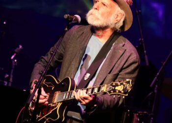 Remembering Bob Weir, a Pioneering Member of the Grateful Dead
