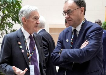 Bank of England governor joins protest over US central bank row | Money News