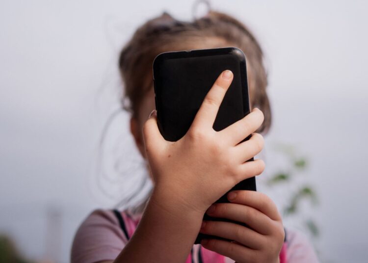 Doctors warn of ‘horrific’ impact of tech and devices on children and young people’s health | Science, Climate & Tech News