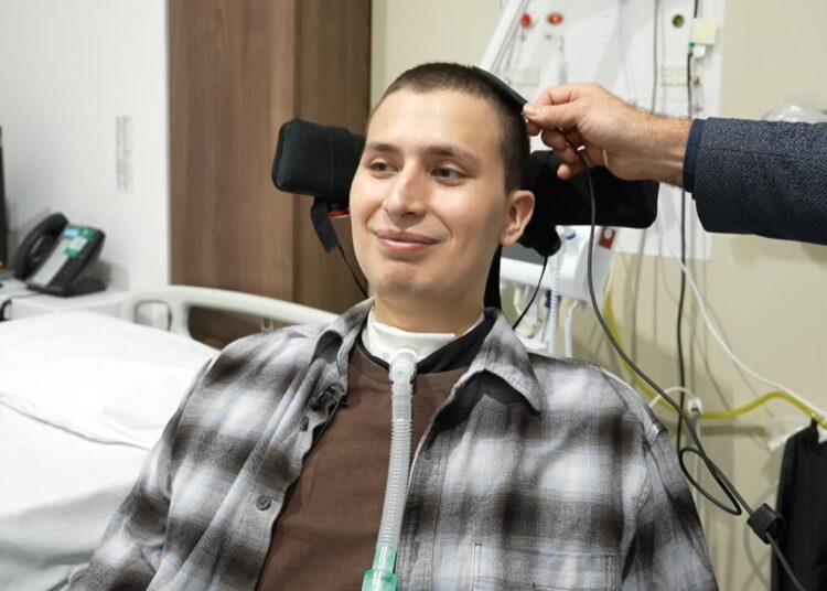 Man given Musk’s Neuralink brain chip in UK trial says it ‘feels magical’ and gives new hope | Science, Climate & Tech News