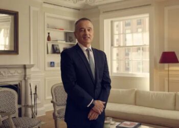 Matthew Bogdanos, of Antiquities Trafficking Unit, Wins Art Prize