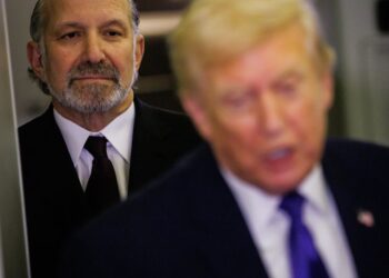 Epstein Island Visitor Howard Lutnick Still Has His Job In Trump’s Cabinet