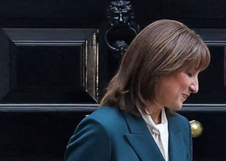 Record-breaking budget surplus as government’s tax income rises | Money News