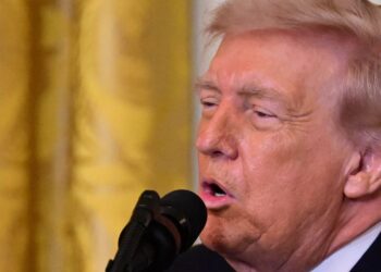 Critics Mock Trump For Off-Topic Ramble At Medal Of Honor Ceremony