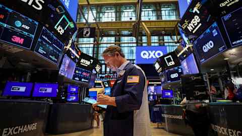 Trader in New York stock exchange